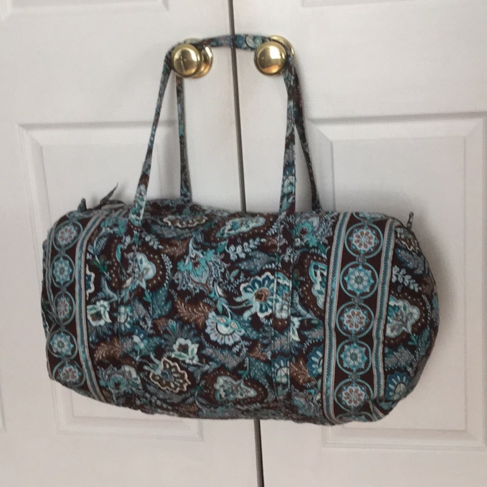 Duffel bag.